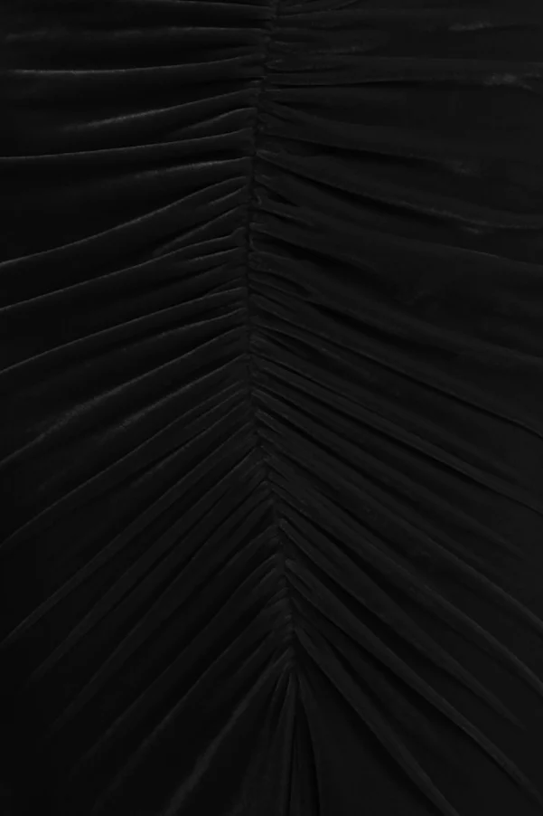 Ruffle Velvet Gown - Builderot