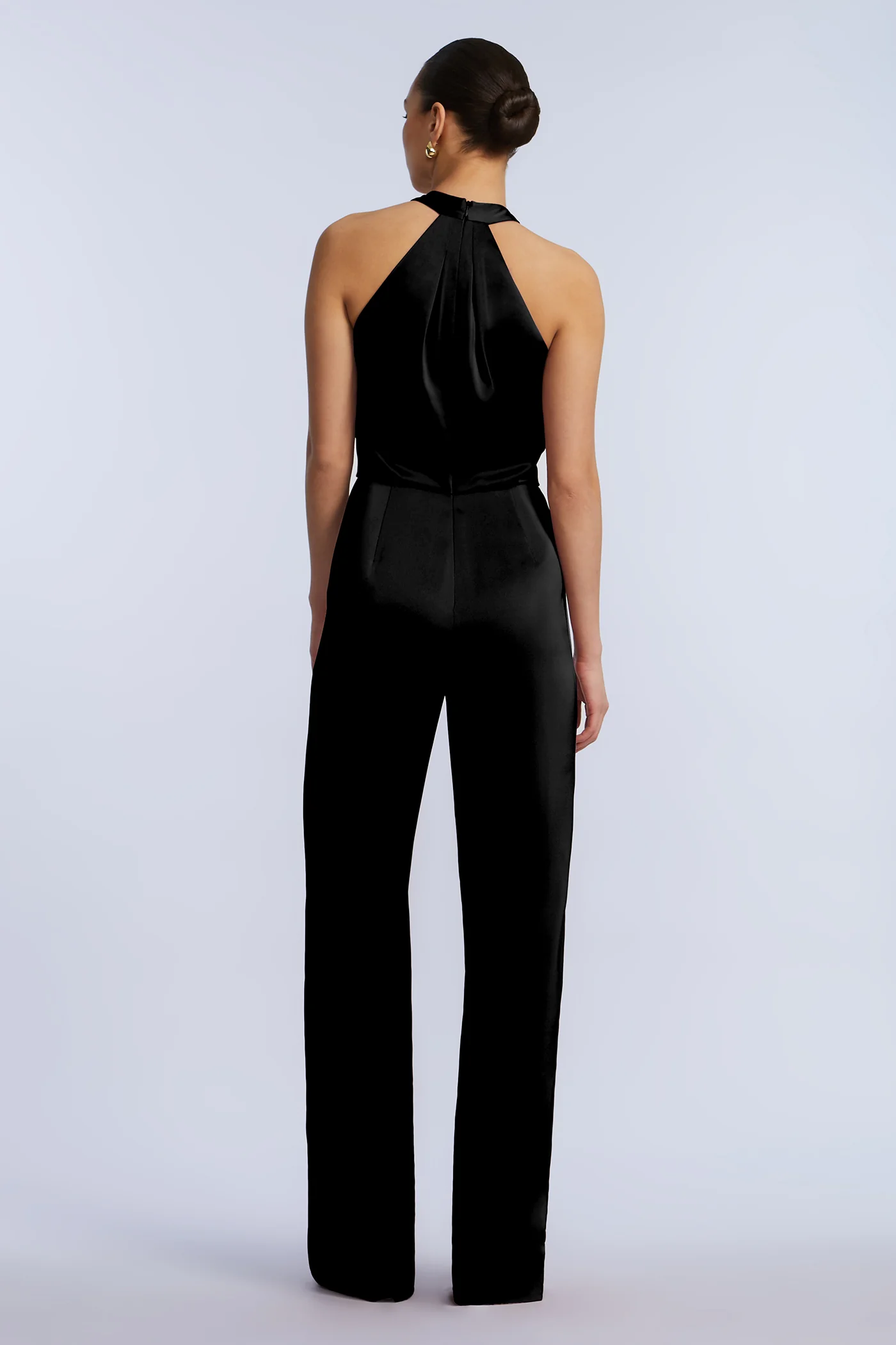 Pleated Halter Jumpsuit - Builderot