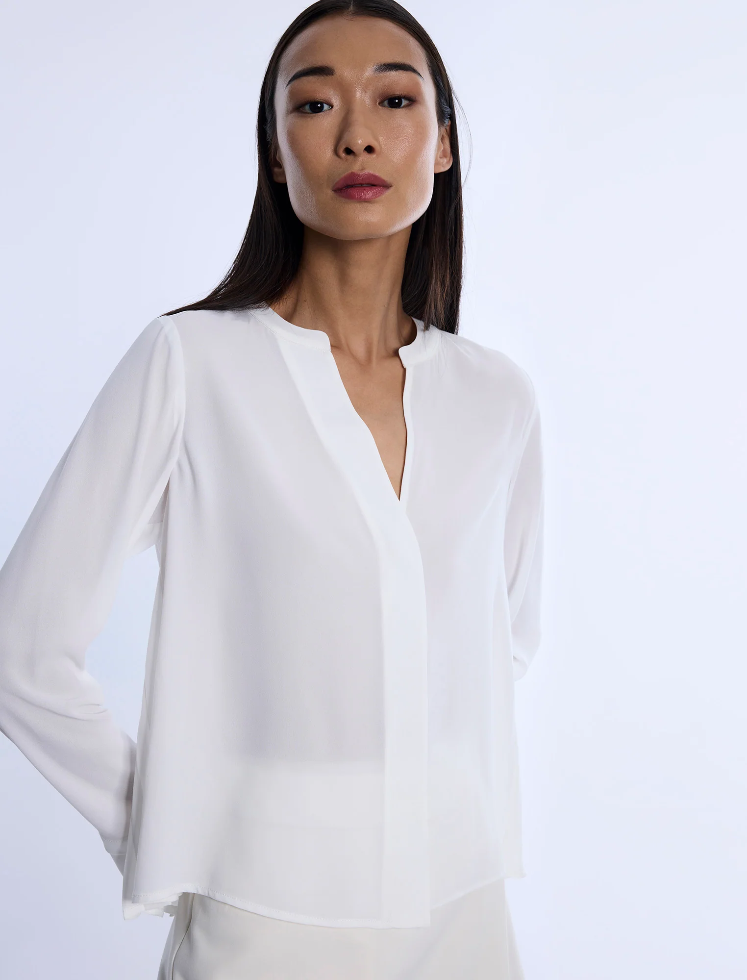 Pleated Back Blouse - Builderot