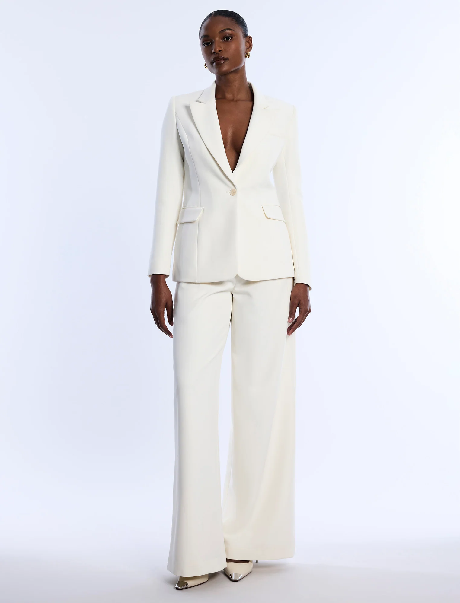 Pleat Front Wide Leg Pant - Builderot