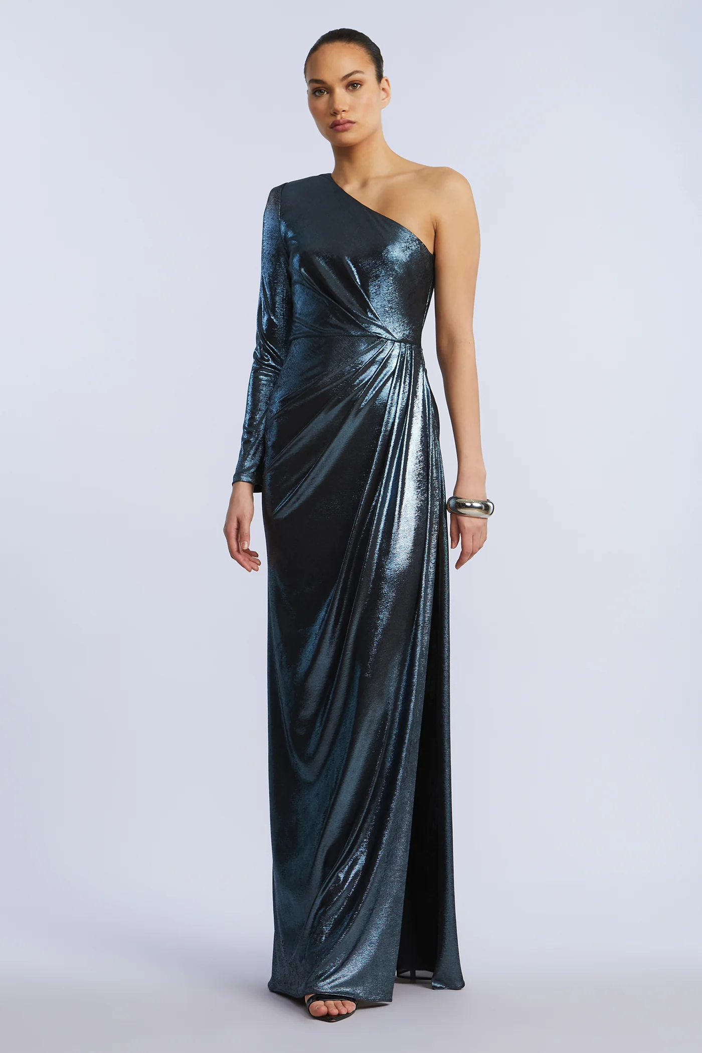 Strong Shoulder Gown - Builderot