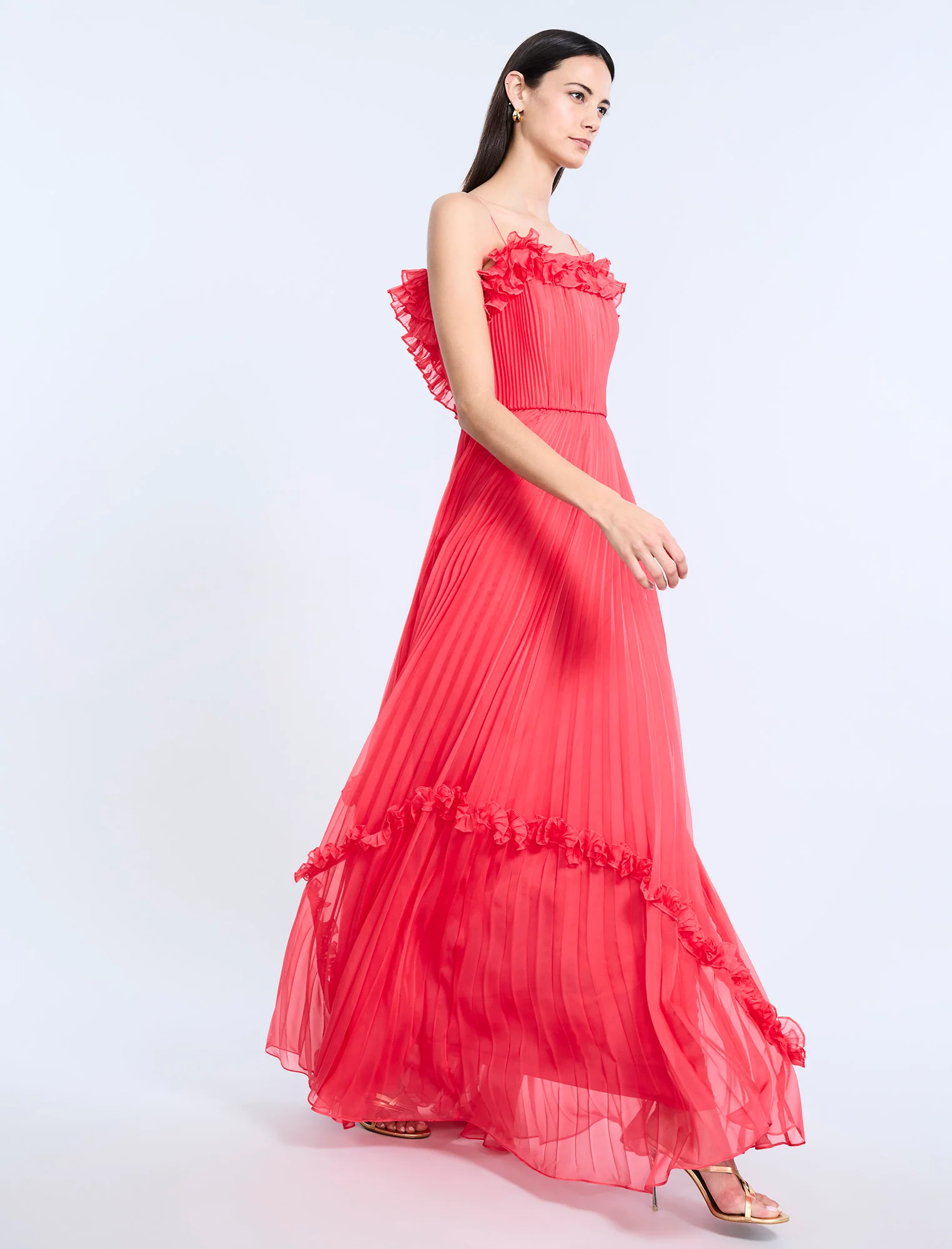Shirring Ruffle Gown - Builderot
