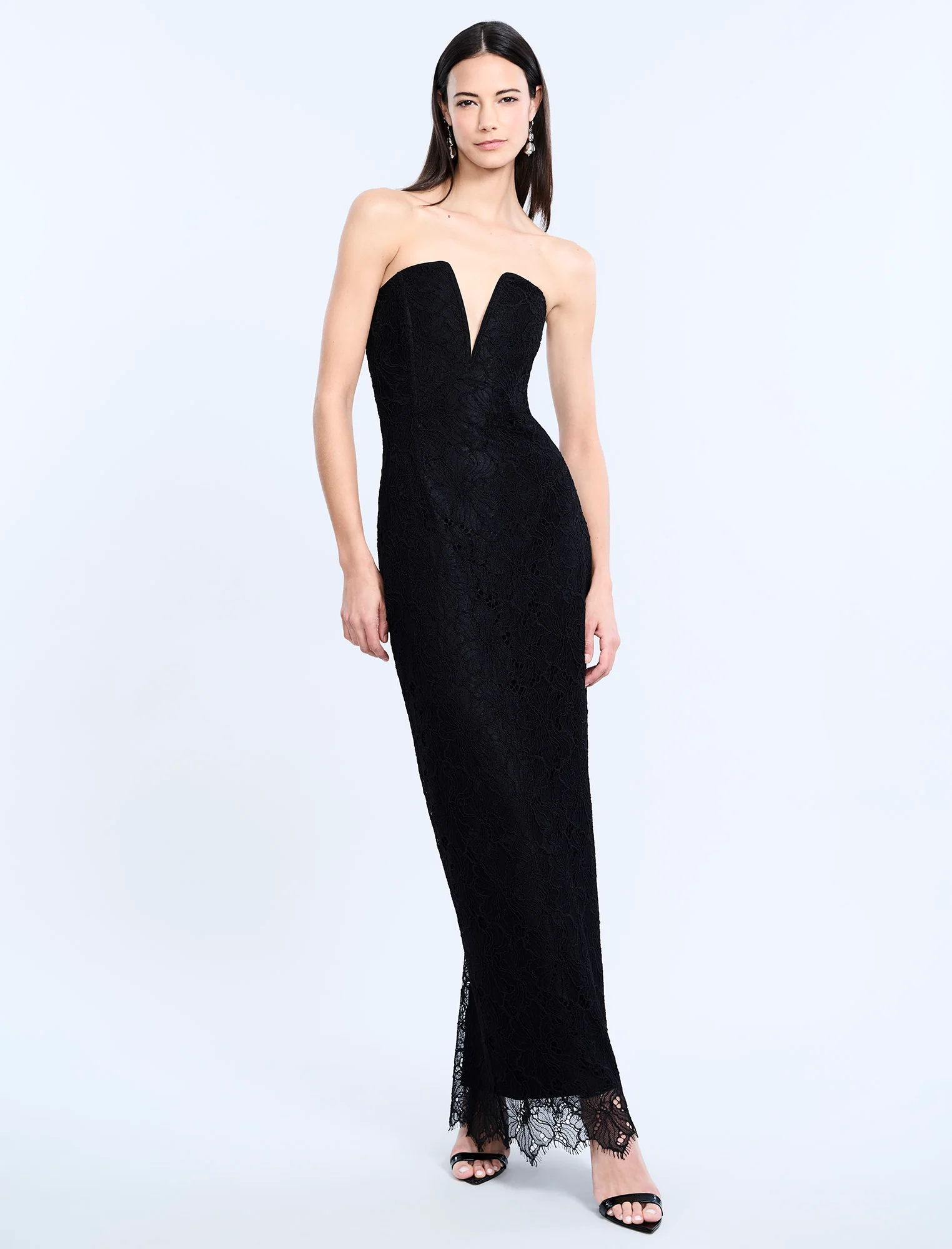 Lace Strapless V Neckline Gown - Builderot